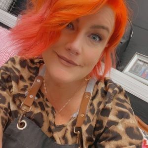 Meet your Posher, Leah